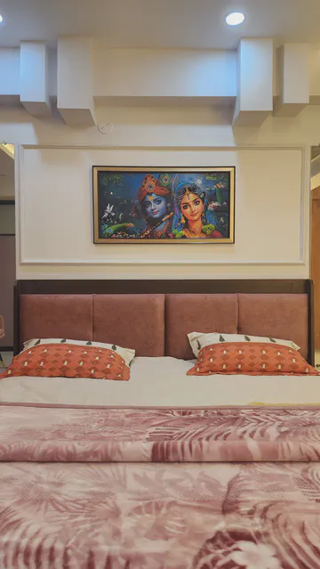 Modern bedroom with colorful accents and playful design elements